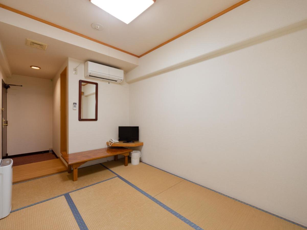 Tabist Business Hotel Fujiya Сасебо Екстер'єр фото