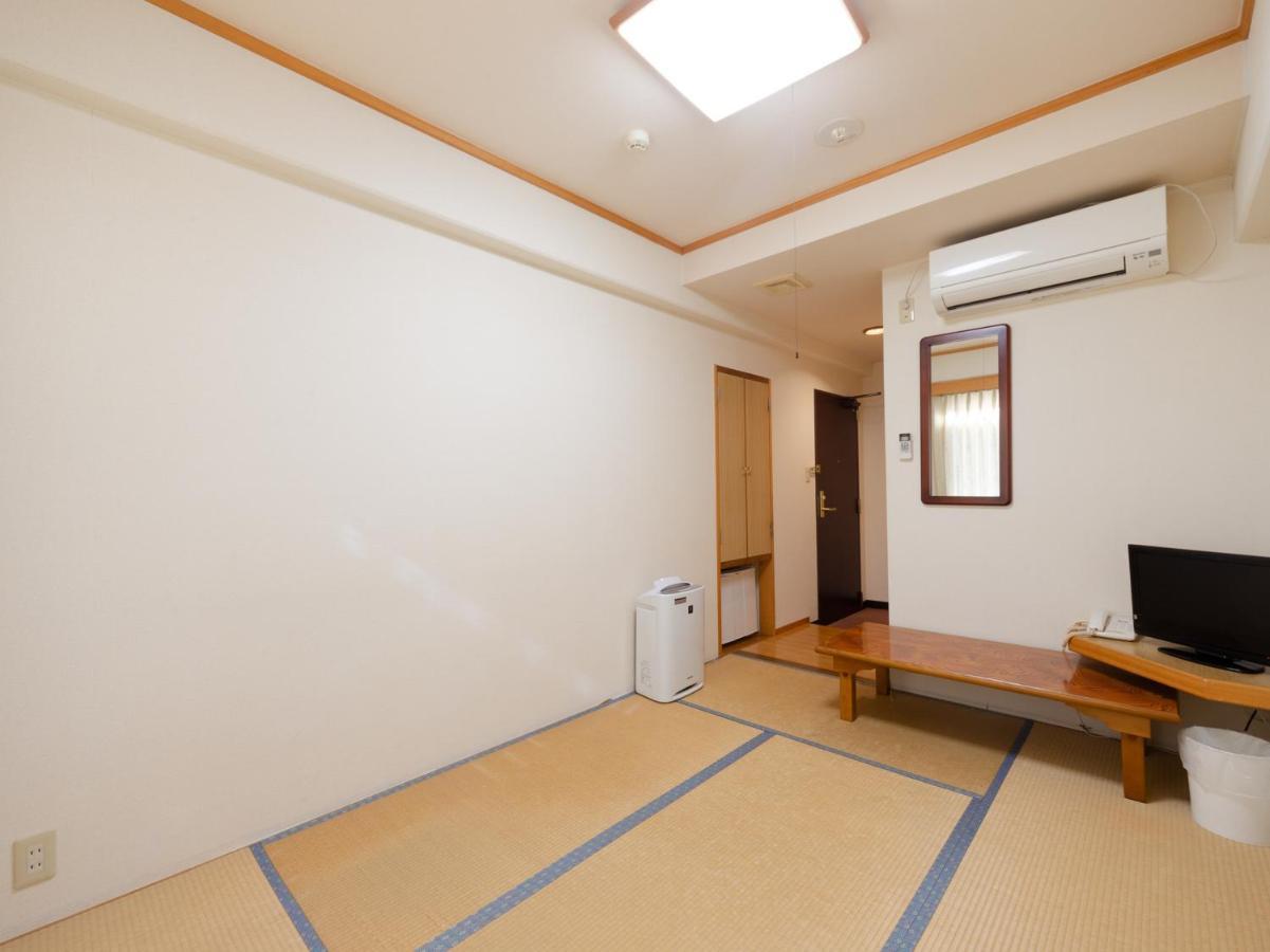 Tabist Business Hotel Fujiya Сасебо Екстер'єр фото