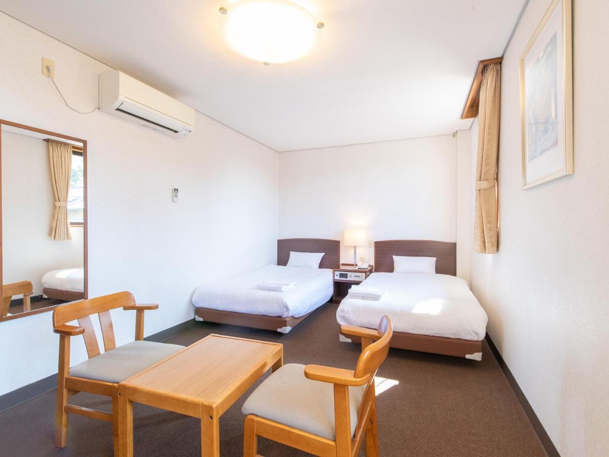 Tabist Business Hotel Fujiya Сасебо Екстер'єр фото