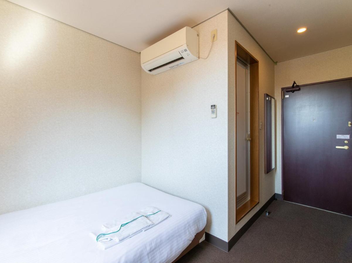 Tabist Business Hotel Fujiya Сасебо Екстер'єр фото